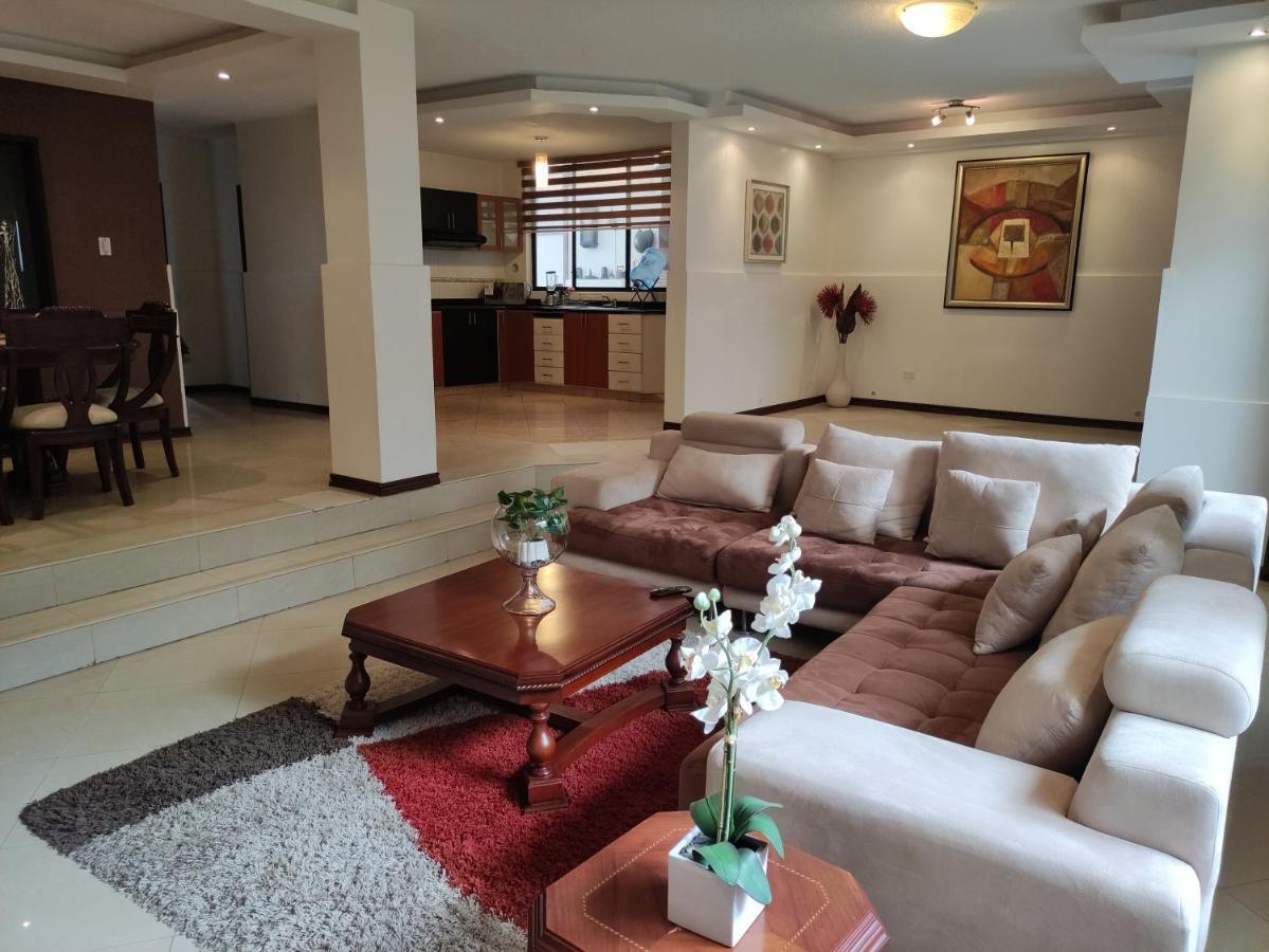Hospedaje En Quito Norte, Apartamento & Suite Independientes Exterior foto